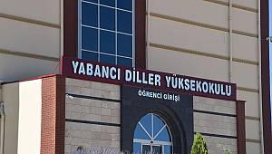 KMÜ'den Yaz Dönemi İçin Altı Farklı Dil Kursu Seçeneği