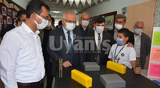 Öğrencilerin Geleceğine Işık Tutacak TÜBİTAK Projeleri Sergilendi