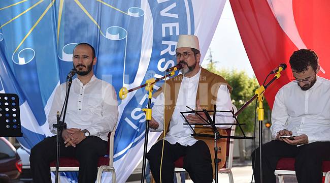 Postnişin M. Fatih Çıtlak ve orkestrası izleyenleri büyüledi