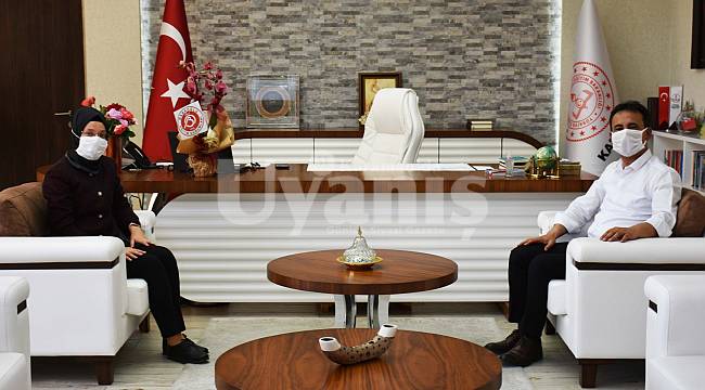 Sarıveliler Kaymakamı Ayşegül Efe'den İl Müdürü Mehmet Çalışkan'a Ziyaret