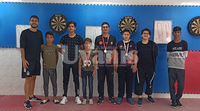 Dart Turnuvasında Dereceye Girenler Ödüllerini Aldı