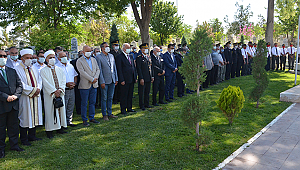 Karaman'da Garnizon ve Polis şehitliği ziyaret edildi