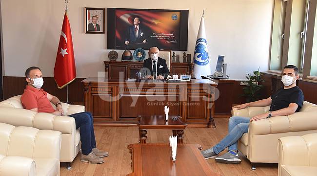 Karaman Eski Milletvekili Av. Akgün’den Rektör Namık Ak’a nezaket ziyareti