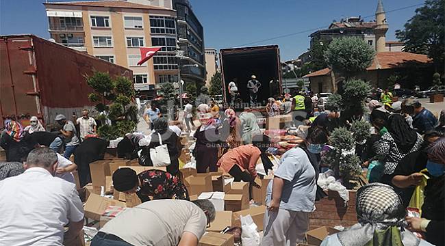 Karaman Halkı Manavgat'a Yardım İçin Yarışa Girdi