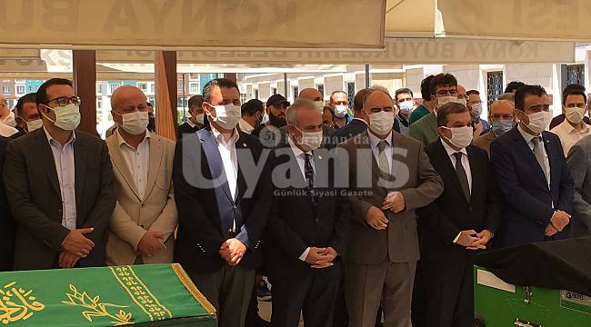 Karaman Valisi Işık'ın Kayınvalidesi Konya'da Toprağa Verildi