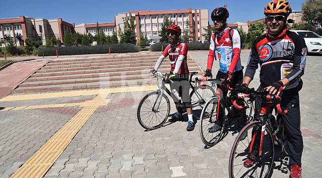Öğretmenlerden anlamlı 15 Temmuz yolculuğu