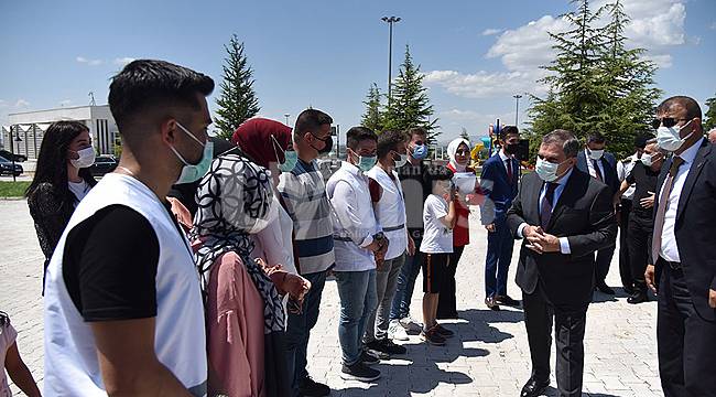 Vali Işık Şehit Ailelerine Düzenlenen Vefa Pikniğine katıldı