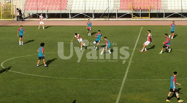 Karaman Belediyespor Teknik Direktörü Eken; “Genç, yetenekli ve hedefi olan bir takım oluşturuyoruz”