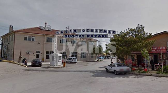 Karaman Bunu da gördü. Hasan Özkaymak Buğday Pazarı İcradan Satışa Çıkarıldı