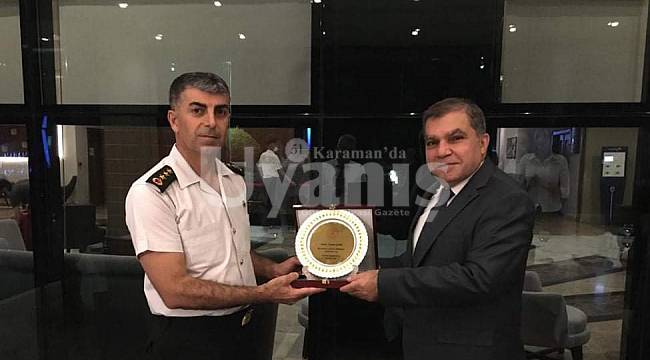 Vali Işık, İl Jandarman Komutanı Albay Şahin’e veda yemeği verdi