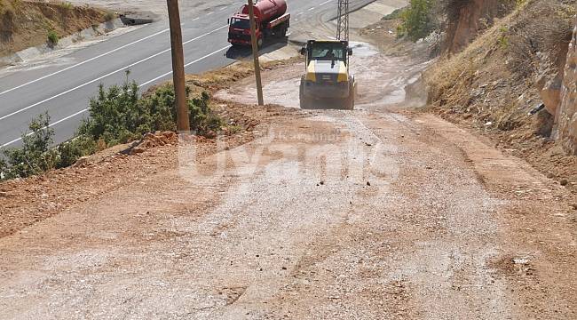 Ermenek'te Bağ Yolları Daha Kullanışlı Hale Getiriliyor