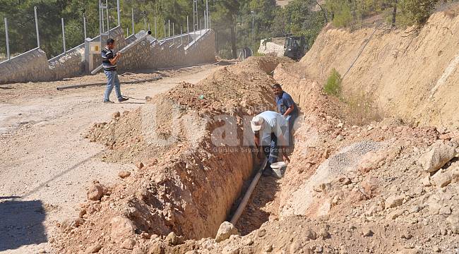 Ermenek'te İçme Suyu Hat Yenileme Ve Döşeme Çalışmaları Sürüyor