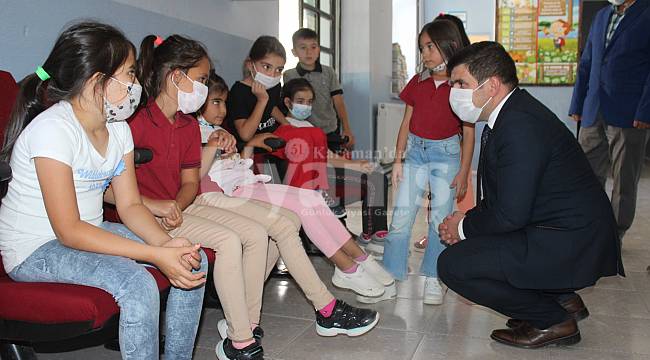 Kaymakam Çıkrık Ve Başkan Boyacıoğlu Öğrencilerin Sevincine Ortak Oldu