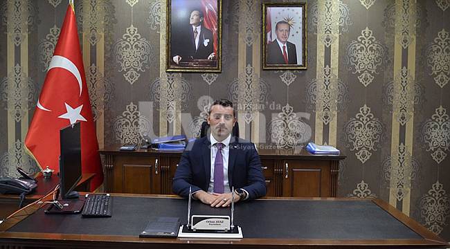 KMÜ mezunu Kaymakama Rektör Ak'tan tebrik