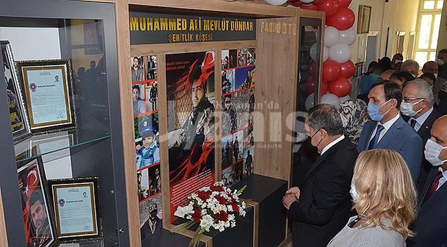 Şehit Muhammet Ali Mevlüt Dündar Şehitlik Köşesi ve Kütüphanesi Açıldı
