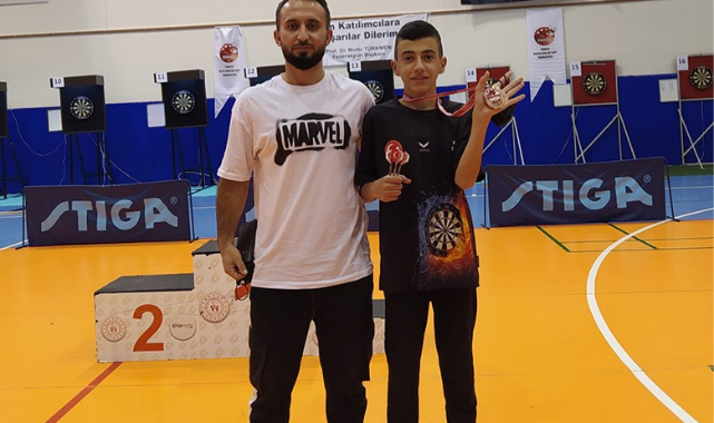 Dartta Karaman'a Türkiye Üçüncülüğü Getirdiler