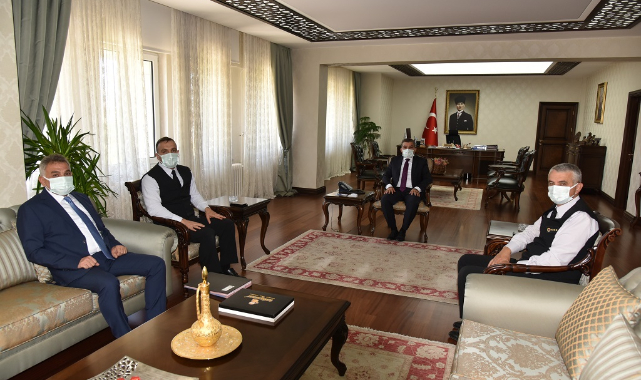 İnan'dan Vali Işık'a Ziyaret