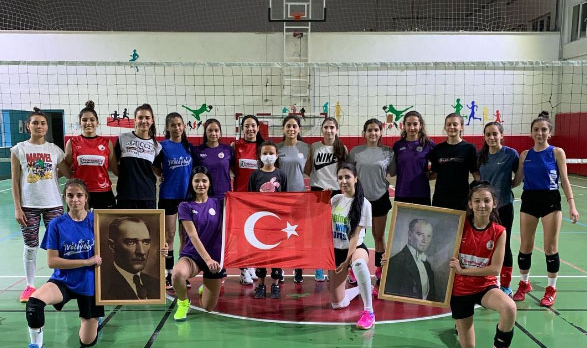 Karaman Spor Lisesi, sahada iyi oynadı ama kazanan Aksaray oldu