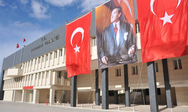 Karaman Valiliği'nden Bayrak Çağrısı