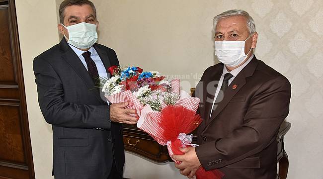 Muhtarlar Derneği Heyetinden Vali Işık'a Ziyaret