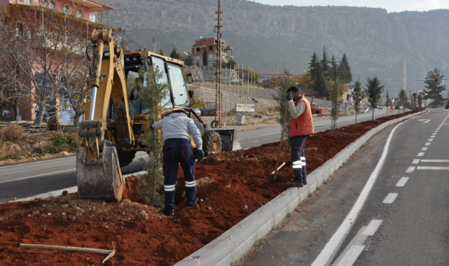10 Bini Aşkın Fidan Toprakla Buluşturuldu