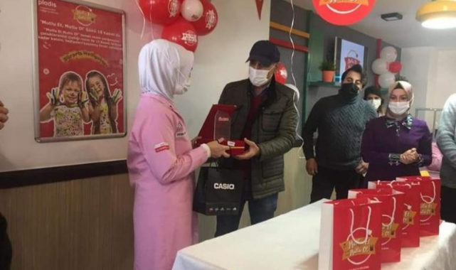 Biskot Bisküvi, çalışanlarıyla Mutlu Et Mutlu Ol Günü’nü kutladı