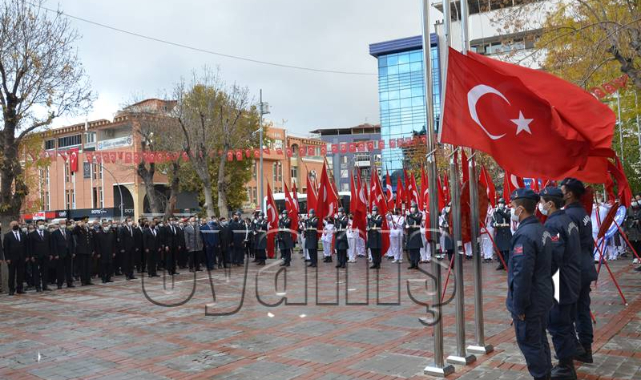 Büyük Önder Atatürk Törenle Karaman'da Anıldı