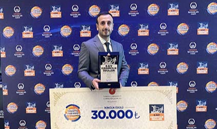 KMÜ'lü Doç. Dr. Ünal, ikincilik ödülüne layık görüldü