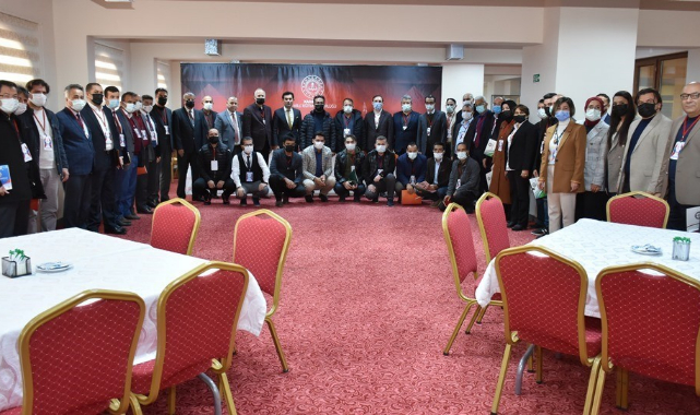 Liderden Takıma, Takımdan Okula Projesi İle Okul Yöneticilerine Eğitimler Verildi