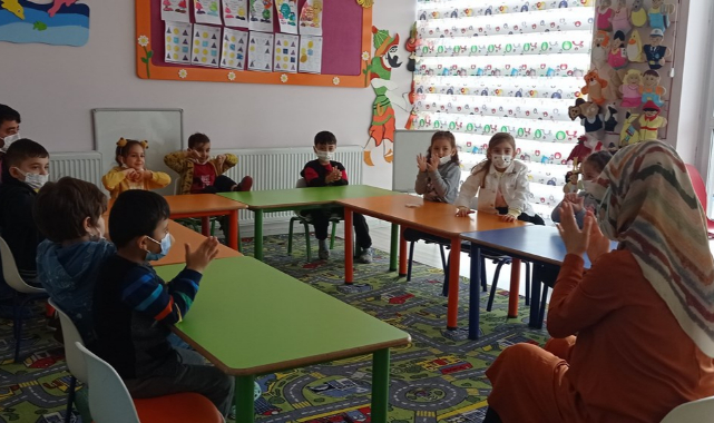 Miniklere Ekran Bağımlılığı Eğitimi Verildi