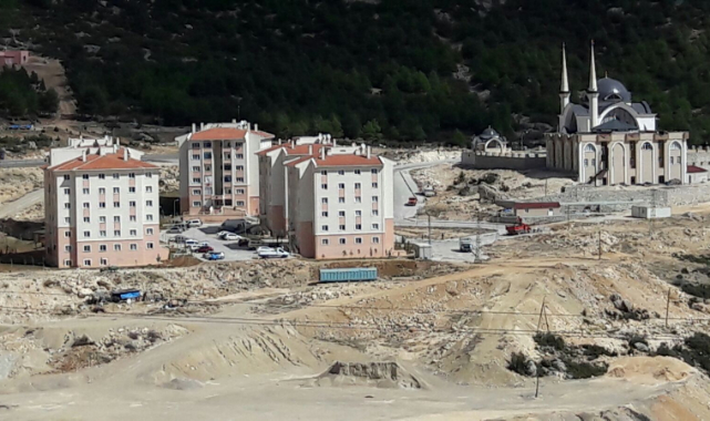 TOKİ İnşaatından Düşen İşçi Ağır Yaralandı