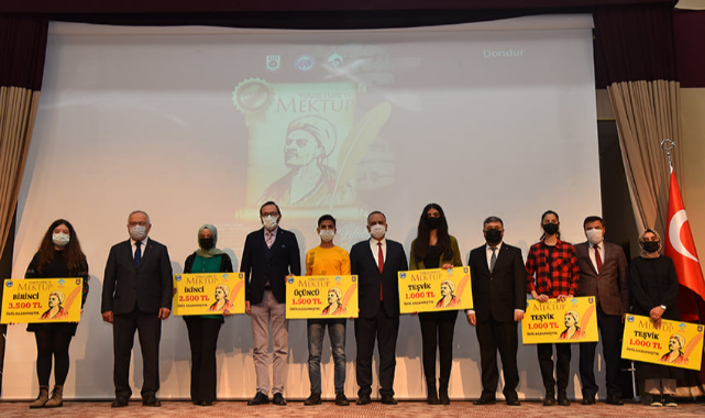 'Yunus Emre'ye Mektup' Yarışmasının Kazananları Ödüllerini Aldı