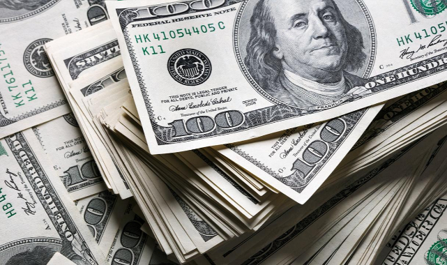 Dolar 11 liranın altına düştü