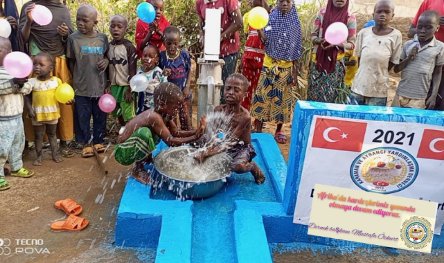 İSKARAYDER, Afrika'da Kurak Bölgeleri Serinletmeye Devam Ediyor