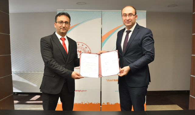 Öğretmenlere Yapay Zekâ ve 3 Boyutlu Yazıcı Eğitimi Verilecek