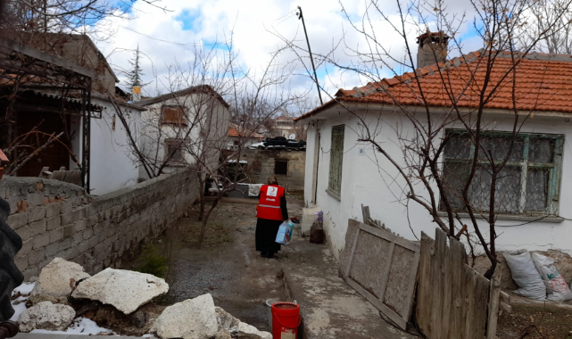 Türk Kızılay Karaman Kadın Teşkilatı destek için sahada 