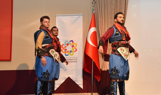 Yabancı Uyruklu Öğrencilere Türk Kültürü Tanıtıldı