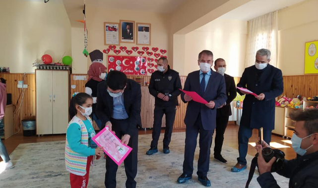 Ayrancı'da Miniklerin İlk Karne Heyecanı