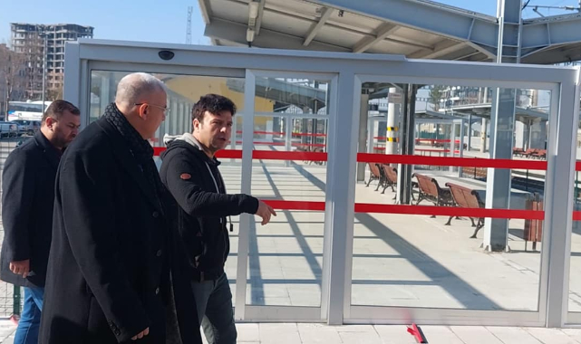 Çağlayan, Tren Garında İncelemede Bulundu