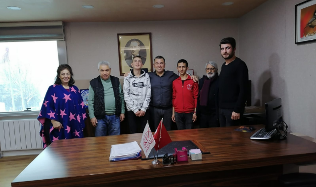 İstanbul'daki Kar Yağışı Şampiyonayı Erteletti