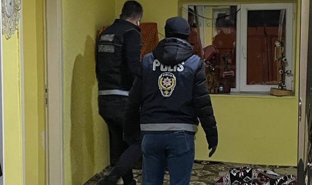 Karaman'da şafak operasyonu: çok sayıda eve baskın yapıldı