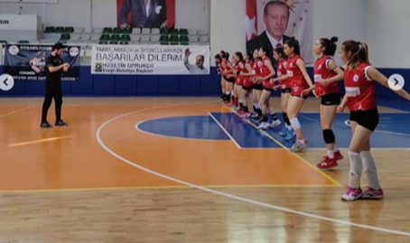 Karaman Spor Lisesi TVF'nin Kararıyla 3-0 Hükmen Galip