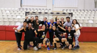 Karamanlı Hentbolcu kızlar, 2. Yarının ilk maçında lider Mudanya'ya konuk olacak