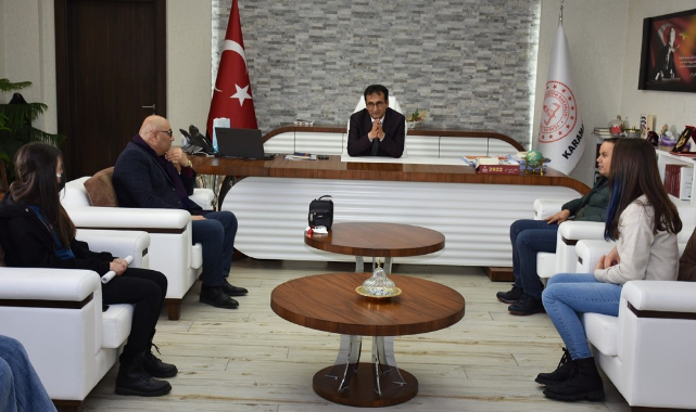 Avusturya'da Staj Gören Öğrenciler, İzlenimlerini İl Müdürü Çalışkan'a Anlattılar