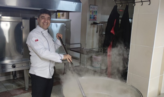 Bugünkü Yemekler Müdürden
