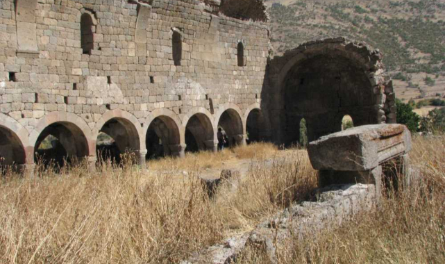 KARTAP'tan Karadağ Ve 1001 Kilise Konferansı