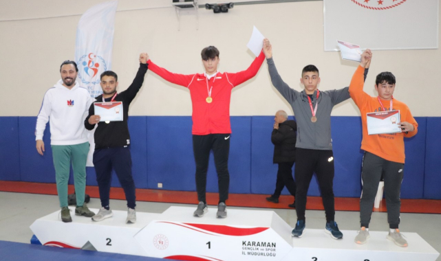 Okul Sporları Gençler B Güreş Grup Müsabakaları Sona Erdi