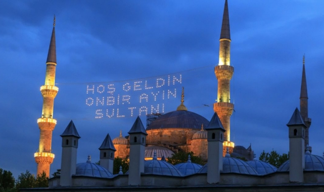 11 Ayın Sultanı Ramazan 2 Nisan'da Başlıyor