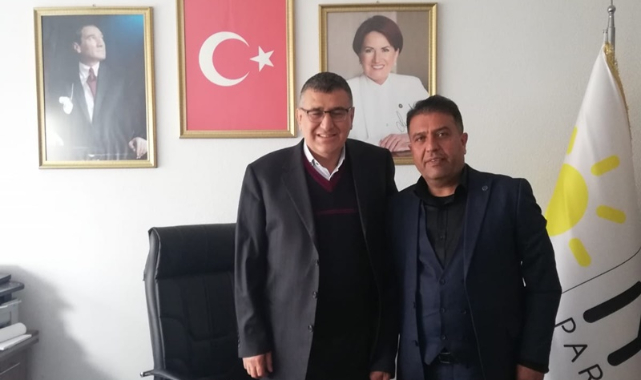 Adil Yaşam Derneği’nin ‘Yeniden Yargılama’ Talepleri Siyasi Partilere Verildi