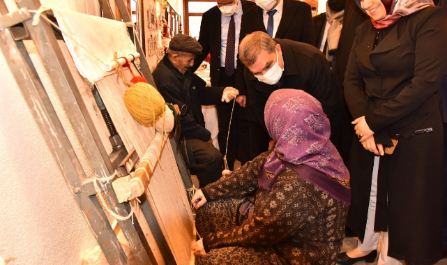 Huzurevi Sakinlerinden 'Yaşlılar Haftası' Sergisi